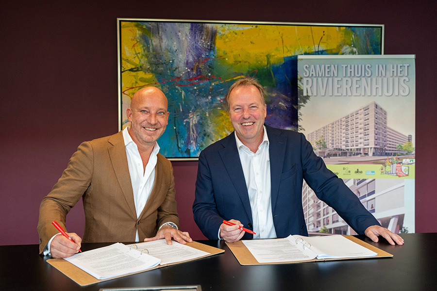 Eigen Haard en Hemubo zetten handtekening onder circulaire renovatie Rivierenhuis